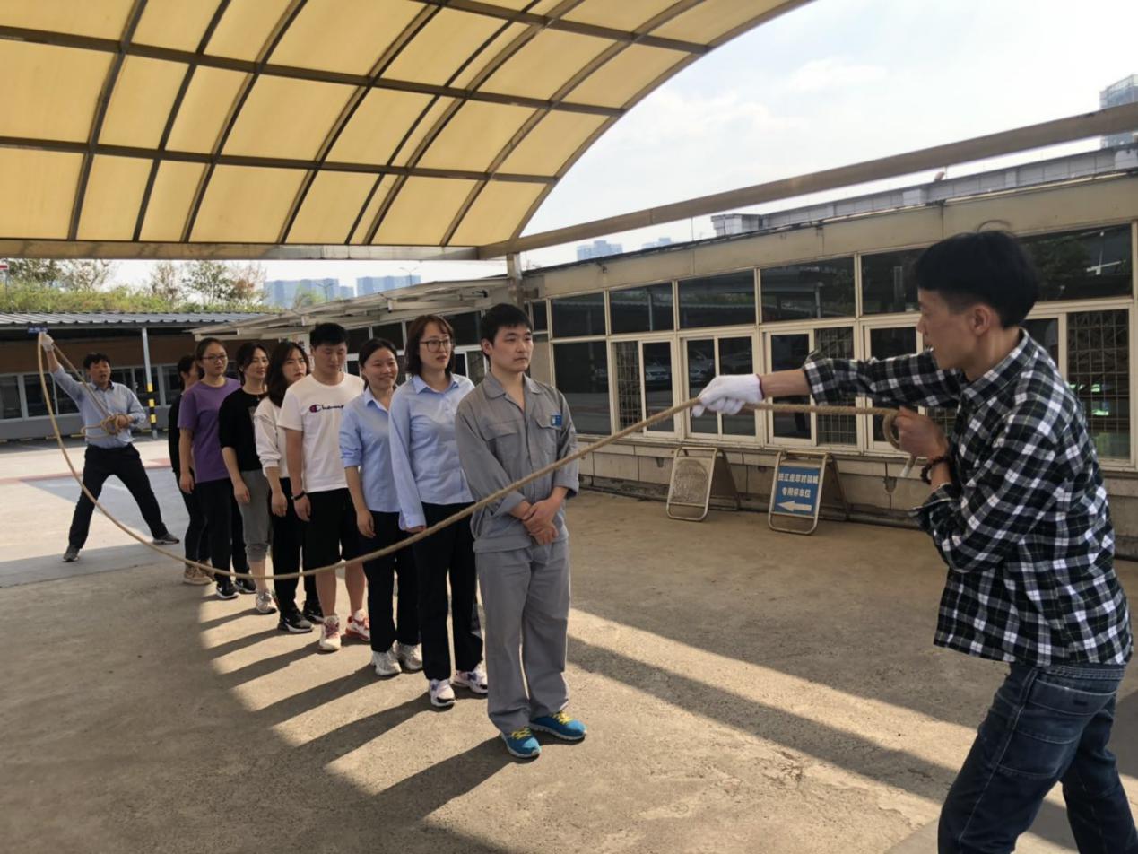 Ǯ���̳��𾢱�ս 2020��AGCLUB���ŵ����������˶��� 