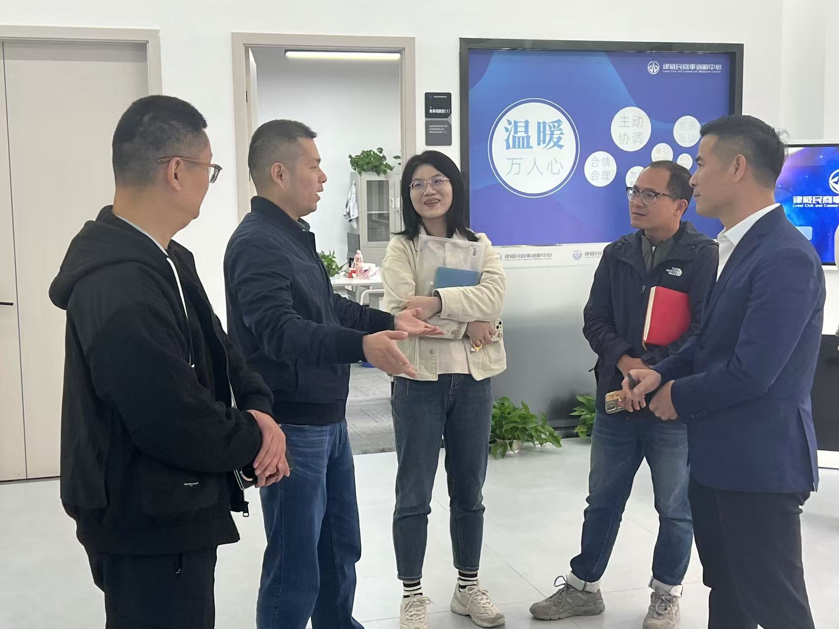 ����������ֵ�����ί�����Ҧ����һ��ݰ��AGCLUB���������µ������ĵ���ָ��