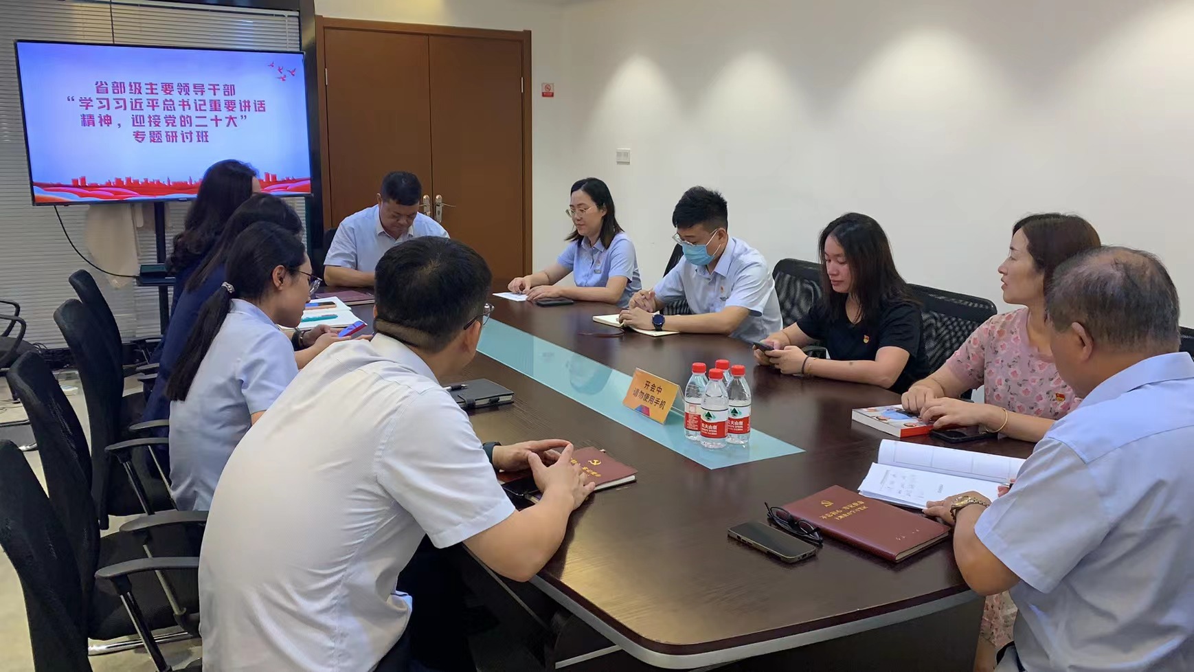 ˮ���ǿ�չ8�µ�Ա�ο��˶��ۻ�