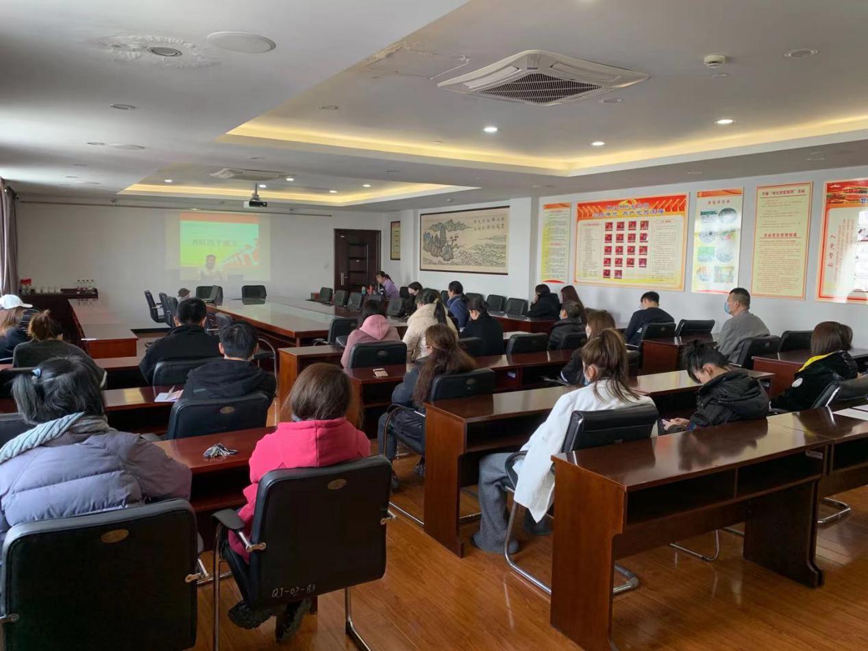 Ǯ���̳ǿ�չ���̻���ѵ����