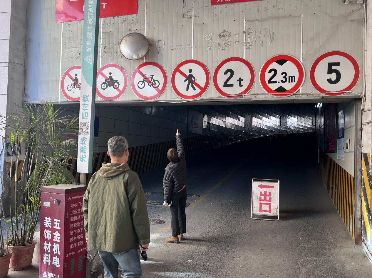 ӭ�´�  ���徲Ǯ���̳Ǿ��н�ǰ���λר�����