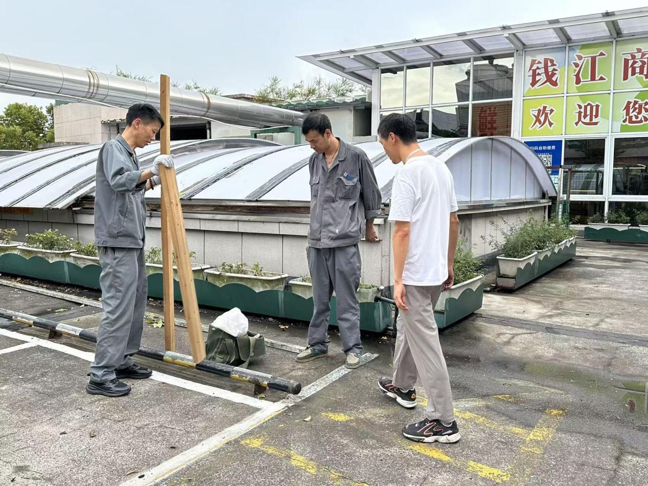 ������ȥ���徲���У�Ǯ���̳ǿ�չ�徲Ѳ������