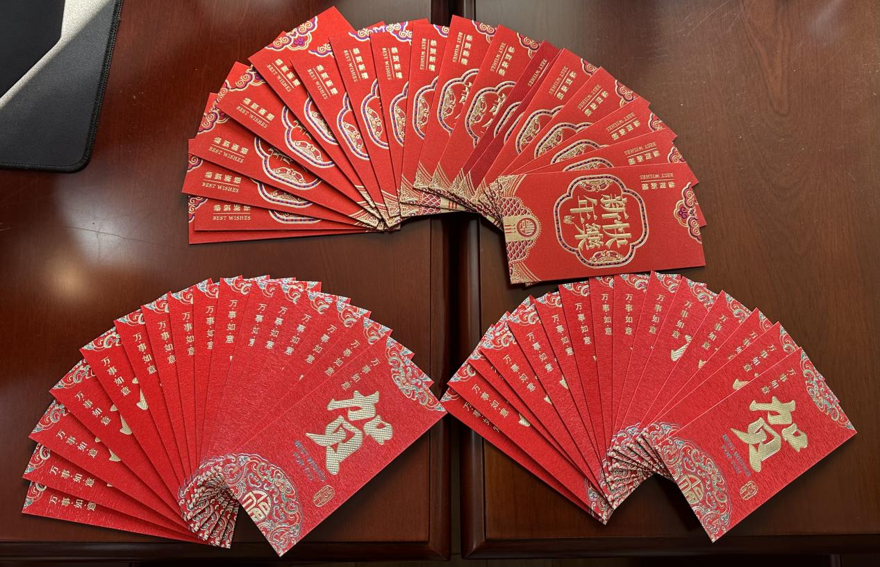 �������󼪡����ƶ���  �����³�