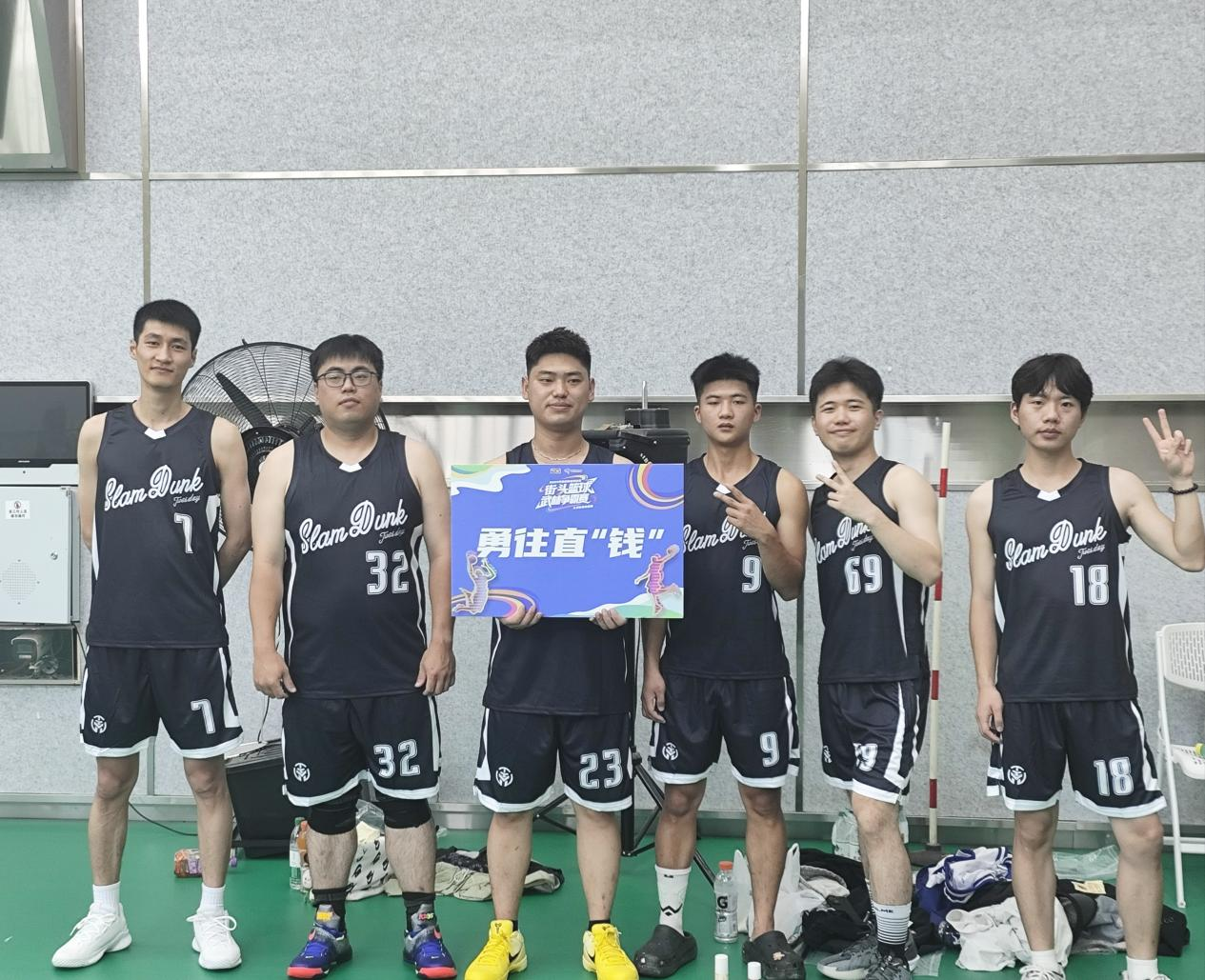 Ǯ���̳ǡ��� BA�����ռǡ�����Ѫ������Ļ