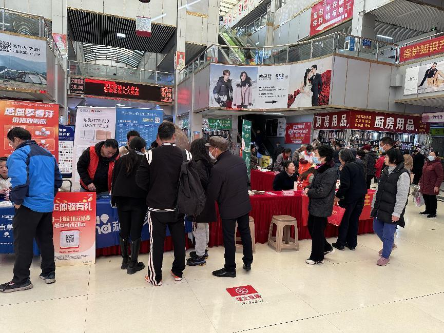 Ǯ�����¶���������ʵ��