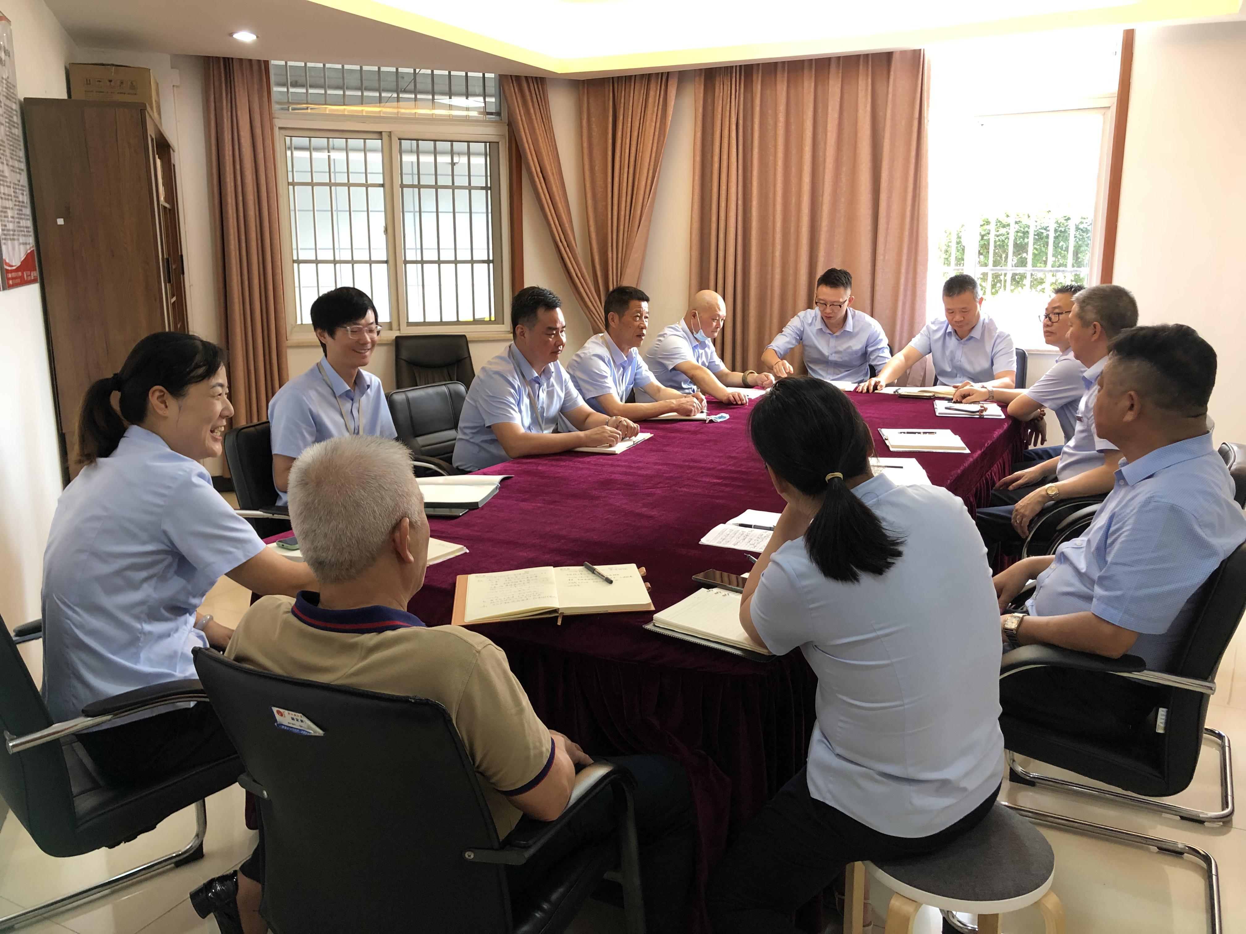 Ǯ���̳��ٿ������������ۻ�