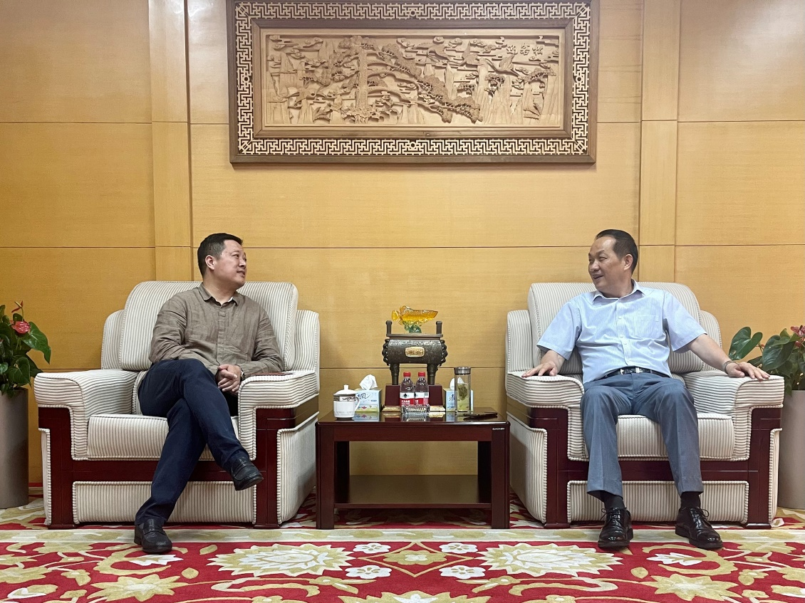 �����ֵ�����Ԫ�����δ���ο�����칲����Ա