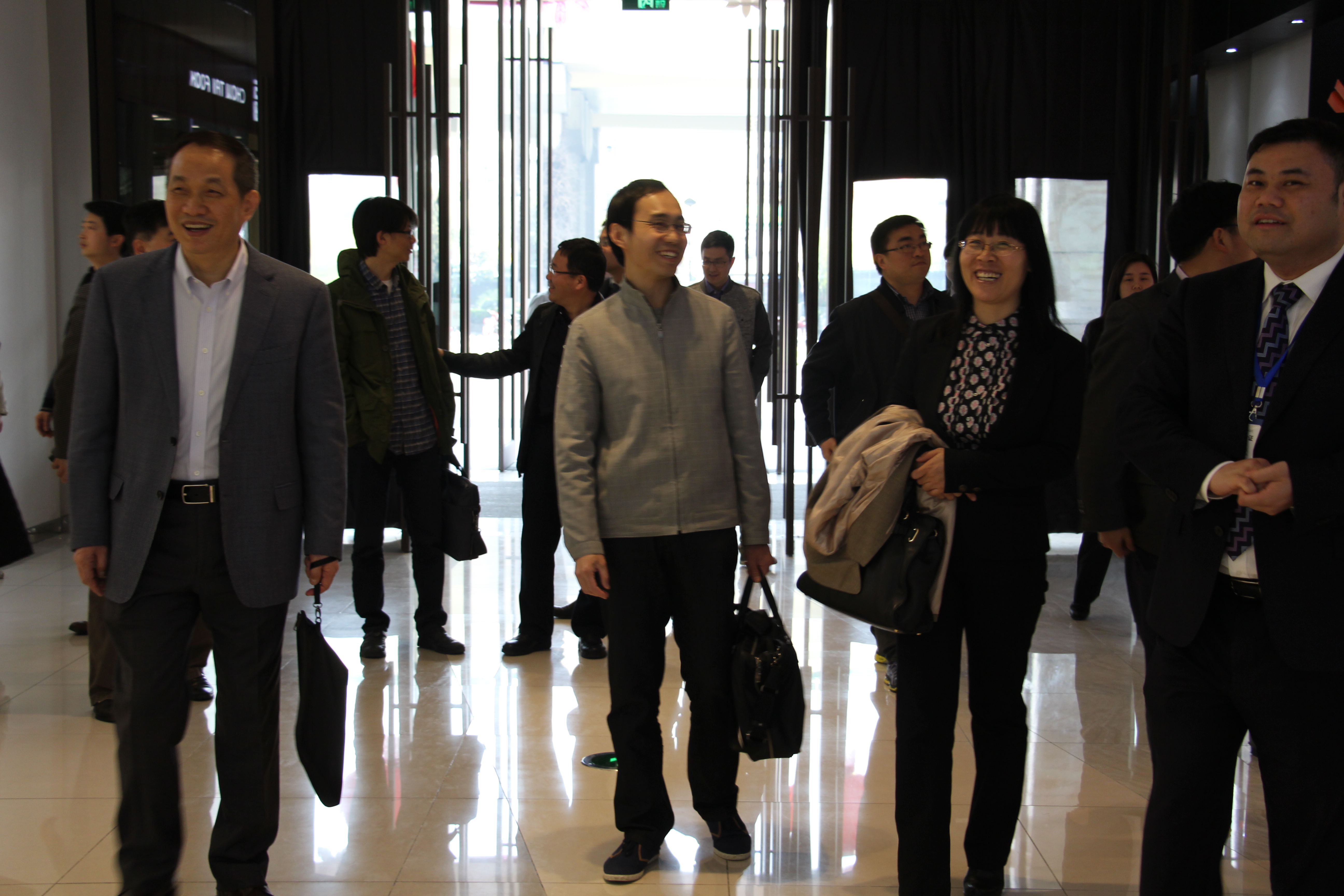 ���뵳��������ר��һ��ݰ��ˮ���ǵ���1 (2).JPG