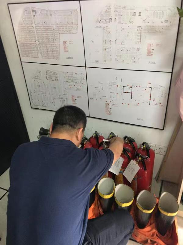 ���������徲�������