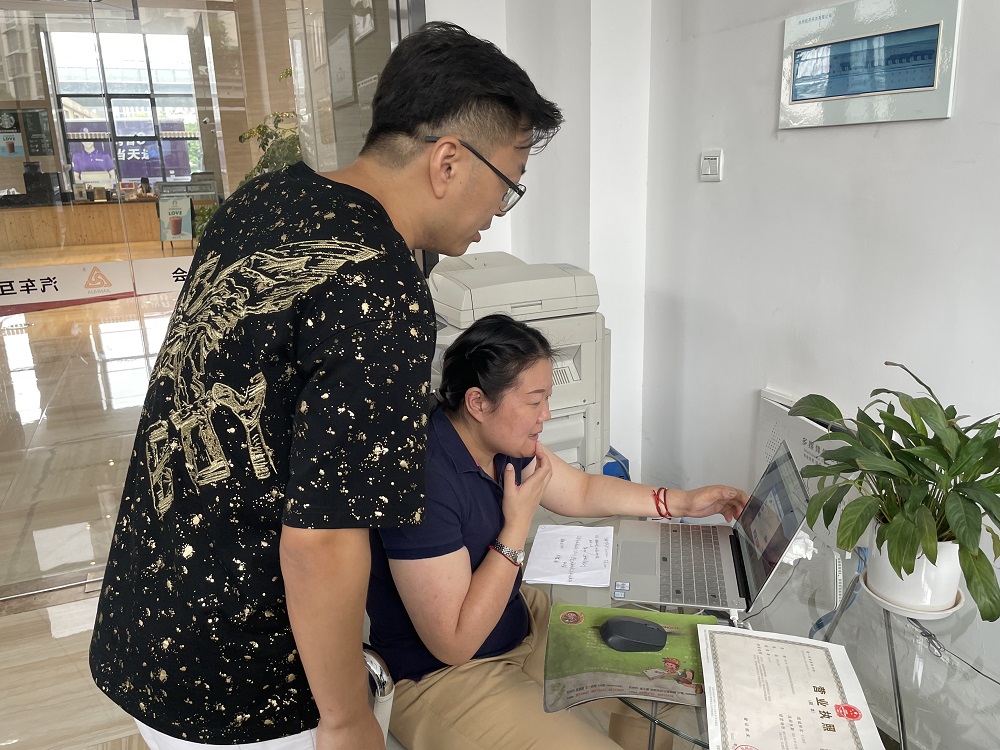 �������ߵ��������г�������ת��������