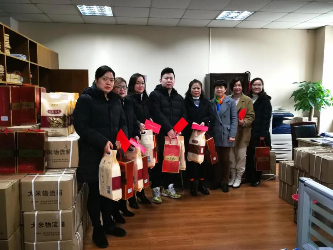 ������ο��һ��Ա���Ͳ������������̻�