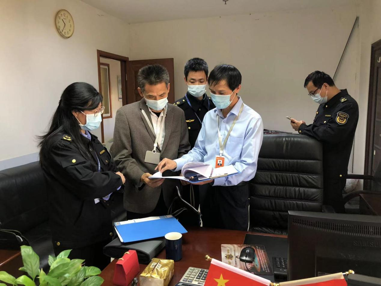 ��������ί����ίһ��ݰ��Ǯ���̳� ��չ������ؼ�����װ���徲�ϵ����