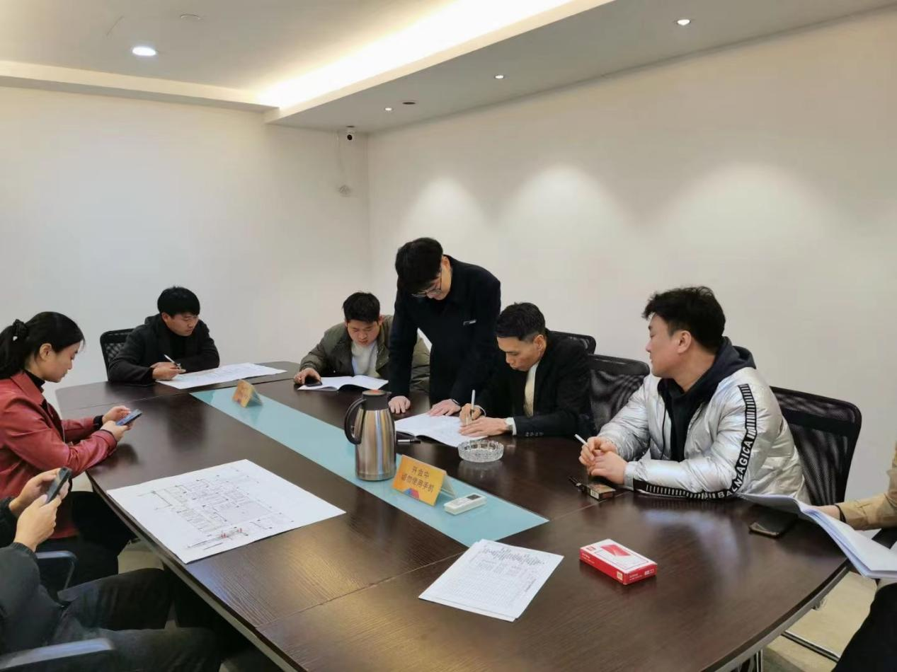 �ֵܵ�λ��������Я�ֹ���������